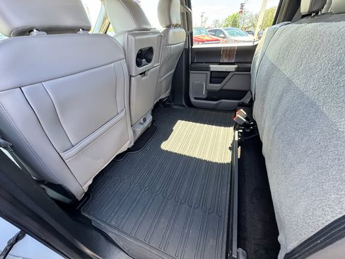 Certified 2019 Ford F150 Lariat AWD/4WD image 22