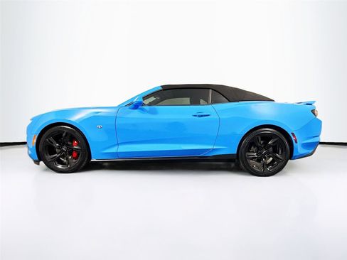 Used 2023 Chevrolet Camaro LT RWD image 27