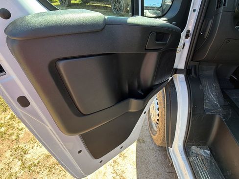 New 2026 RAM ProMaster 2500 w/ Convenience Group image 14
