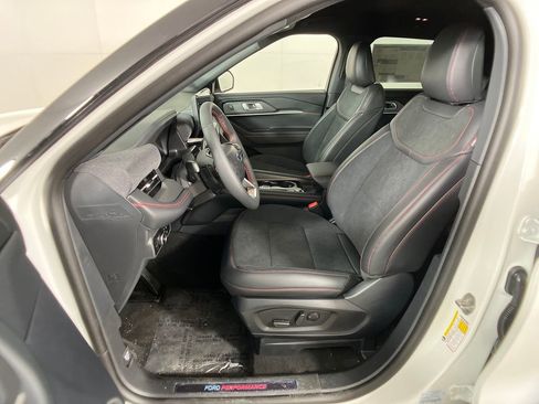 New 2026 Ford Explorer ST RWD image 29