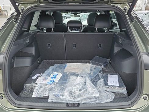 New 2026 Volkswagen Tiguan SE R-Line image 11