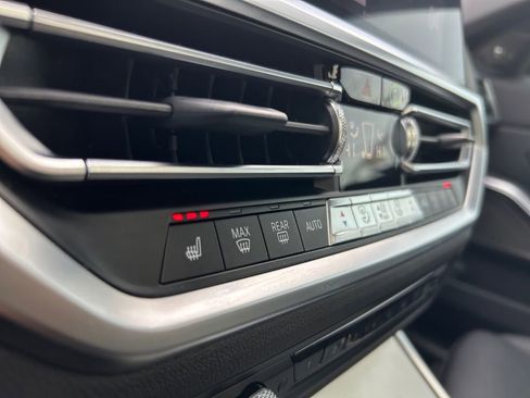 Used 2021 BMW 330i xDrive Sedan w/ Premium Package image 36