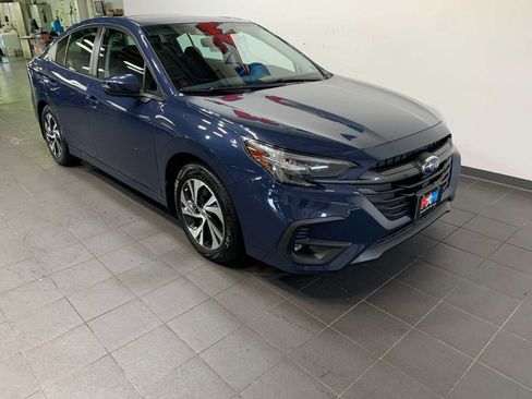 Used 2023 Subaru Legacy Premium image 2