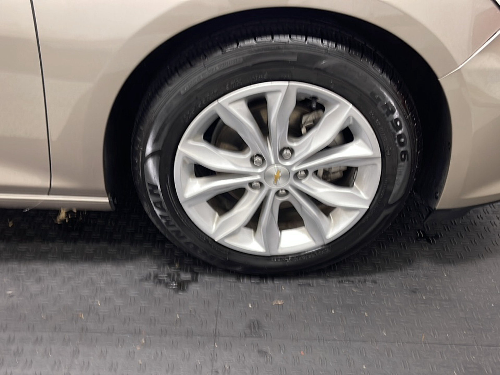 Used 2025 Chevrolet Malibu LT FWD image 21