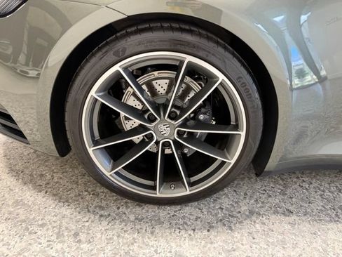 Used 2023 Porsche 911 Carrera w/ Premium Package RWD image 44