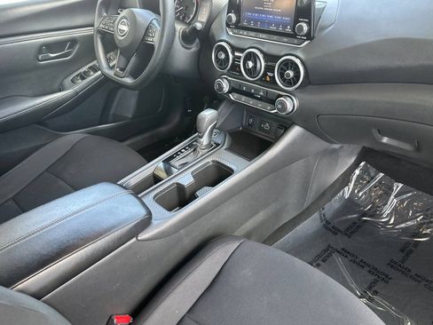 Used 2025 Nissan Sentra S FWD image 13