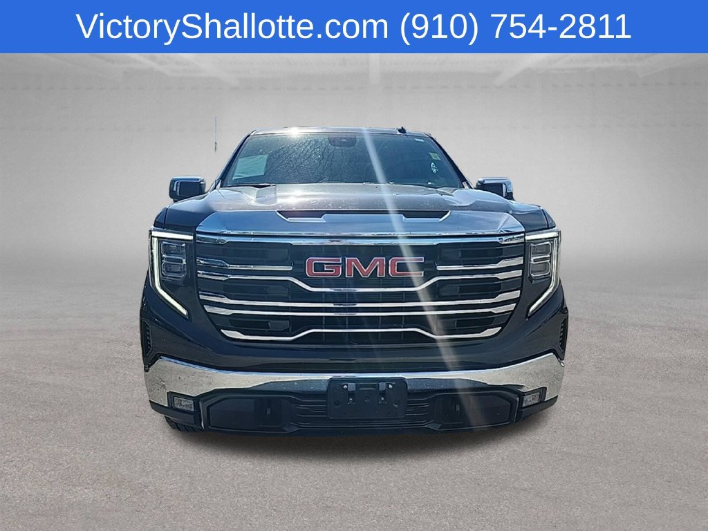 Used 2025 GMC Sierra 1500 SLT AWD/4WD image 3