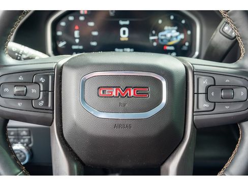 Used 2026 GMC Sierra 2500 AT4 w/ AT4 Premium Plus Package AWD/4WD image 18