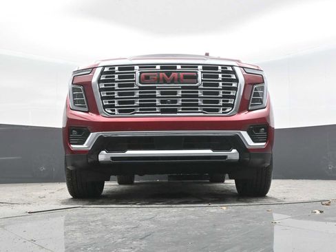 New 2026 GMC Yukon XL Denali w/ Denali Reserve Package image 40