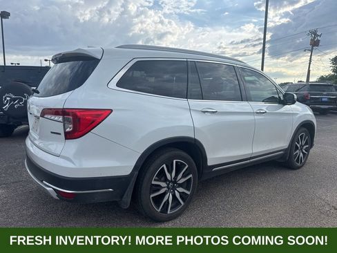 Used 2020 Honda Pilot Touring image 2