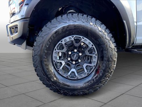 Used 2024 Ford F150 Raptor image 11