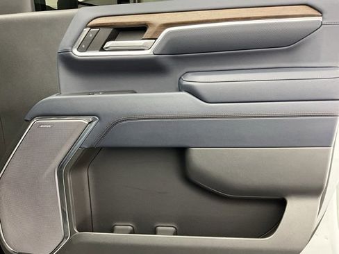 Used 2024 Chevrolet Silverado 3500 High Country w/ High Country Premium Package image 16