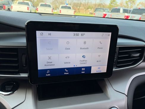 Used 2023 Ford Explorer XLT w/ Equipment Group 202A AWD/4WD image 20