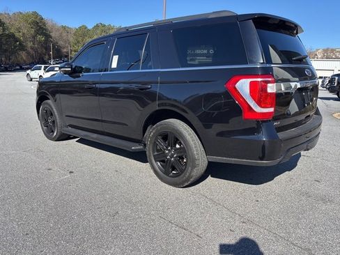 Certified 2020 Ford Expedition XLT w/ Black Accent Package image 5