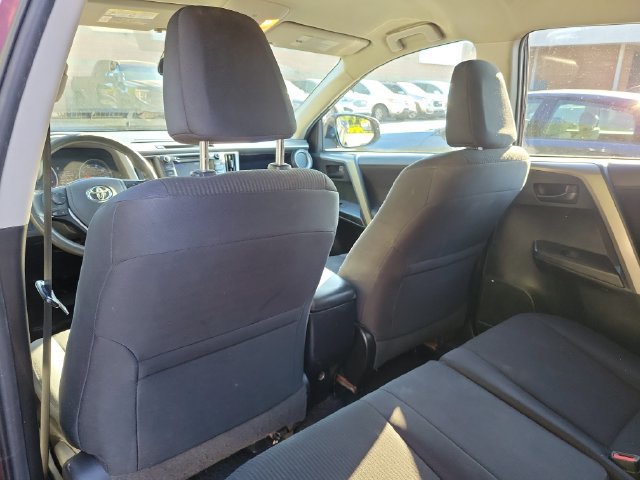 Used 2017 Toyota RAV4 LE w/ All Weather Liner Package FWD image 16