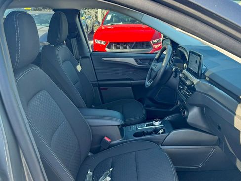 New 2025 Ford Escape Active FWD image 5