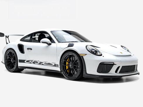 Used 2019 Porsche 911 GT3 RS RWD image 5
