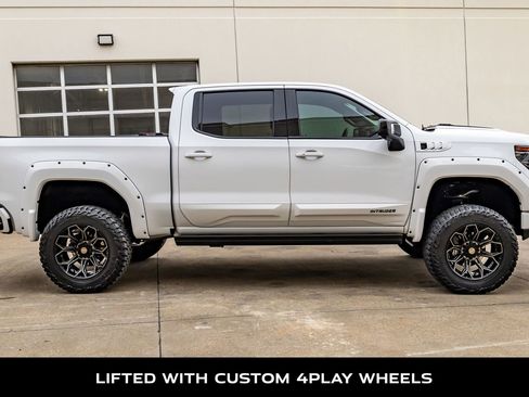 Used 2023 GMC Sierra 1500 AT4 w/ AT4 Premium Package image 10