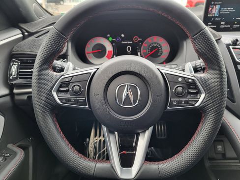 Used 2022 Acura RDX A-Spec image 9
