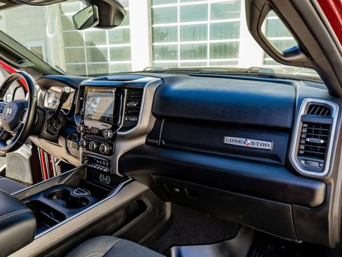 Used 2022 RAM 2500 Lone Star w/ Night Edition image 18
