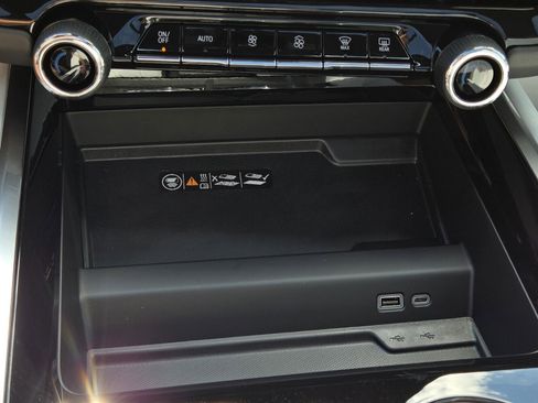 New 2026 Chevrolet Tahoe Premier w/ Sun And Tow Package image 16