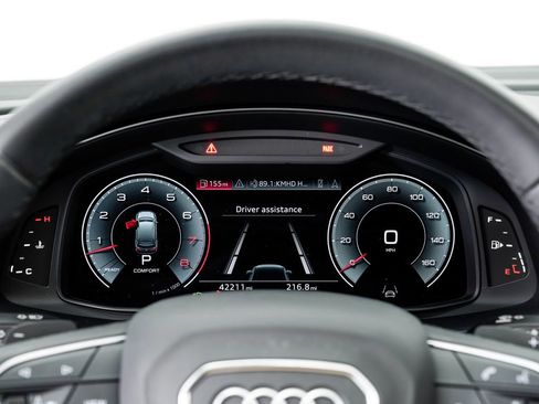 Used 2023 Audi Q7 3.0T Prestige w/ Prestige Package AWD/4WD image 14