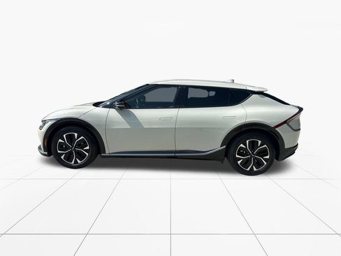 Used 2023 Kia EV6 Wind w/ Wind Technology Package RWD image 4