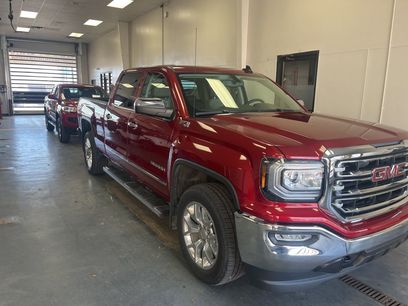 Used 2018 GMC Sierra 1500 SLT w/ SLT Premium Package