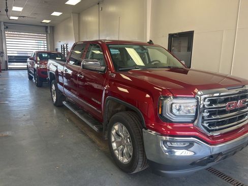 Used 2018 GMC Sierra 1500 SLT w/ SLT Premium Package image 1