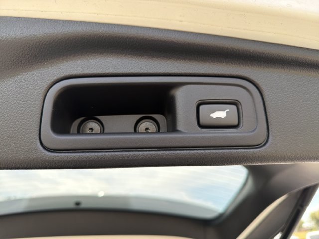 Used 2019 Honda Pilot Elite image 16