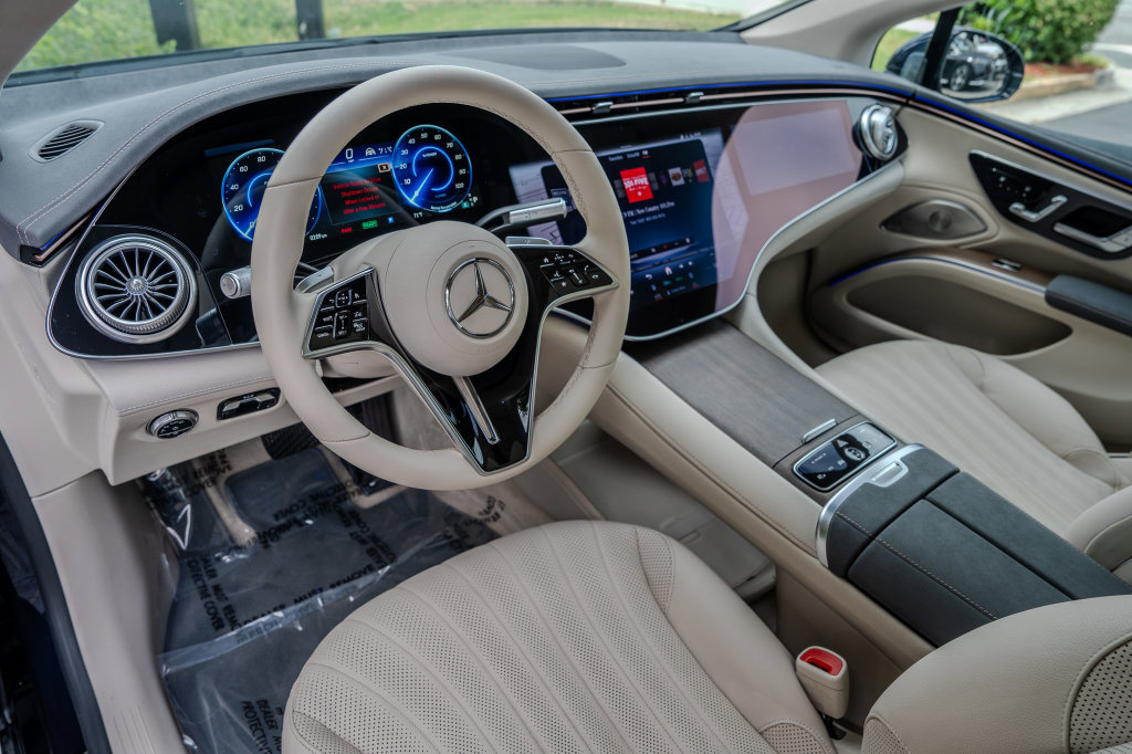 Used 2024 Mercedes-Benz EQS 450+ Sedan image 4