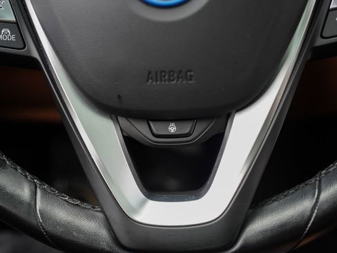 Used 2023 BMW i4 eDrive35 RWD image 29