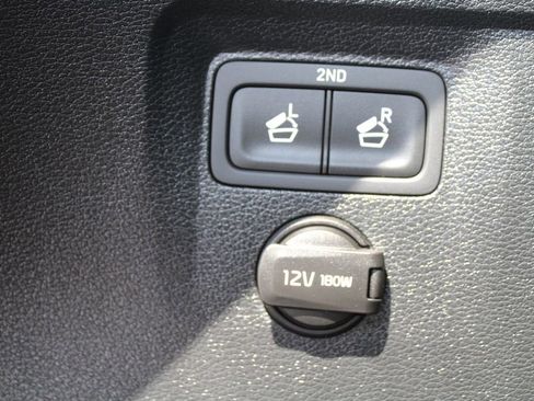 Certified 2024 Kia Telluride S w/ S Sunroof Package FWD image 11
