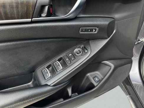 Used 2022 Honda Accord EX-L image 19