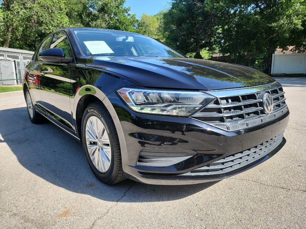 Used 2019 Volkswagen Jetta S w/ Driver Assistance Package FWD image 1