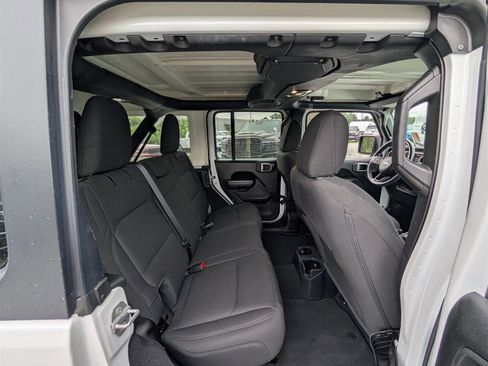 Used 2021 Jeep Wrangler Unlimited Sport S image 11
