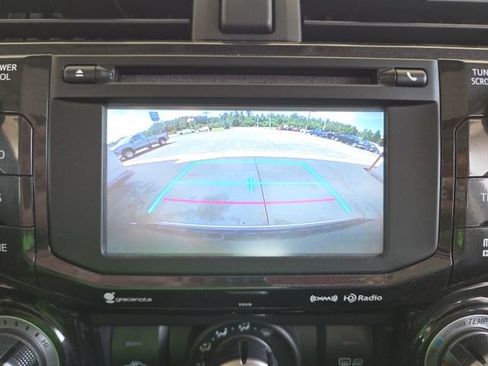Used 2019 Toyota 4Runner TRD Off-Road AWD/4WD image 12