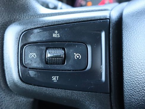 Used 2019 Chevrolet Silverado 1500 Custom w/ Custom Value Package image 30