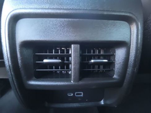 Certified 2024 Cadillac XT4 Premium Luxury image 20