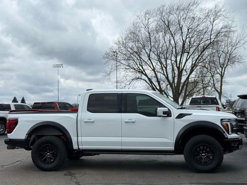 Used 2024 Ford F150 Raptor AWD/4WD image 45