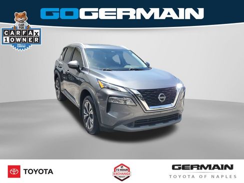 Used 2023 Nissan Rogue SV w/ SV Premium B Package FWD image 6