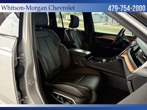 Used 2022 Jeep Grand Cherokee Summit AWD/4WD image 41