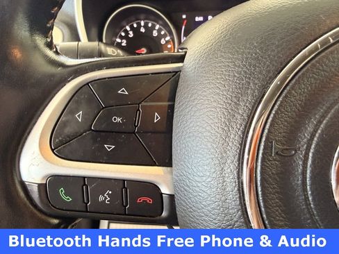 Used 2019 Jeep Compass Latitude w/ Cold Weather Group image 22