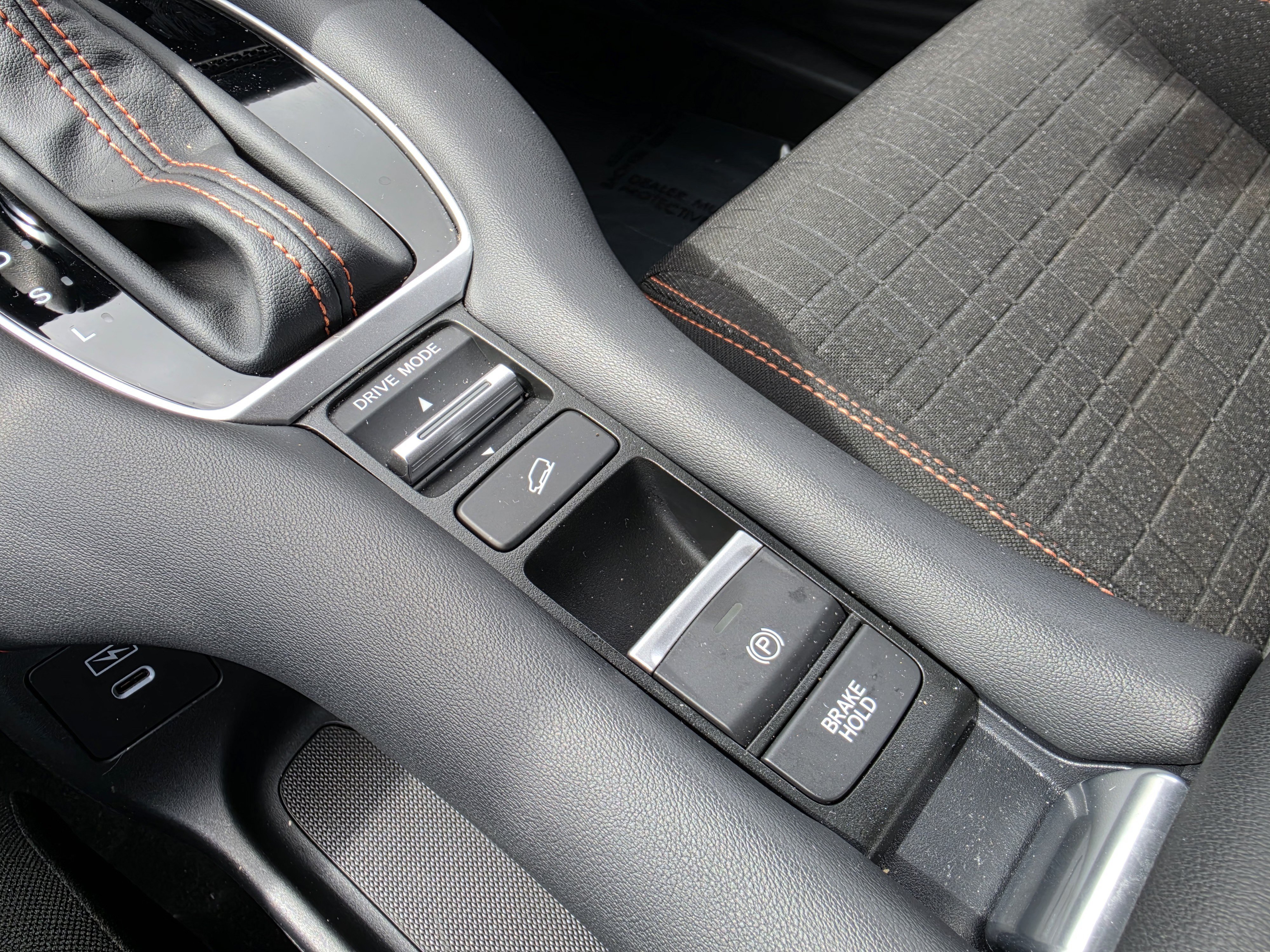 Certified 2024 Honda HR-V Sport image 25