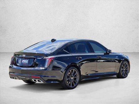 Used 2023 Cadillac CT5 V w/ Platinum Package RWD image 5