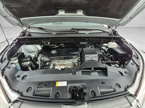 Used 2019 Toyota Highlander LE FWD image 25