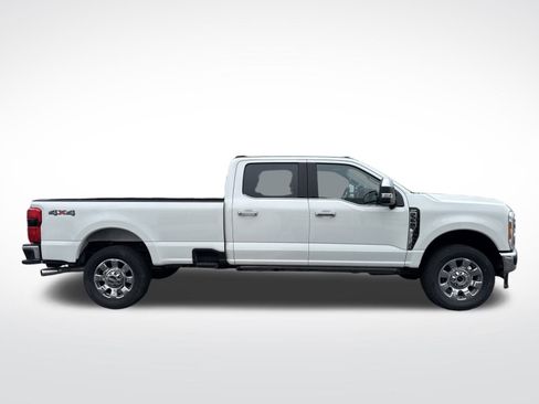 Certified 2023 Ford F350 Lariat w/ Lariat Ultimate Package image 10