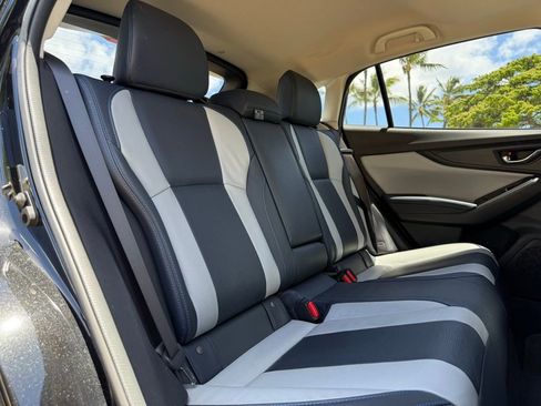 Used 2019 Subaru Crosstrek Hybrid w/ Moonroof Package w/Navigation image 12