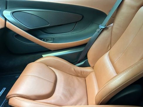Used 2016 McLaren 570S Coupe RWD image 27