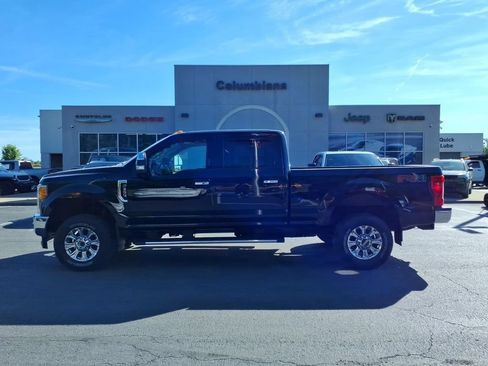 Used 2017 Ford F350 Lariat AWD/4WD image 1